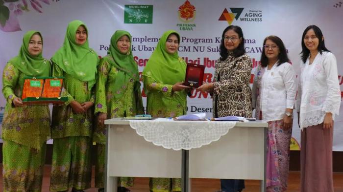 Politeknik Ubaya, Muslimat NU Sukolilo, dan Center for Aging Wellness Ubaya Gelar Workshop dan MoU