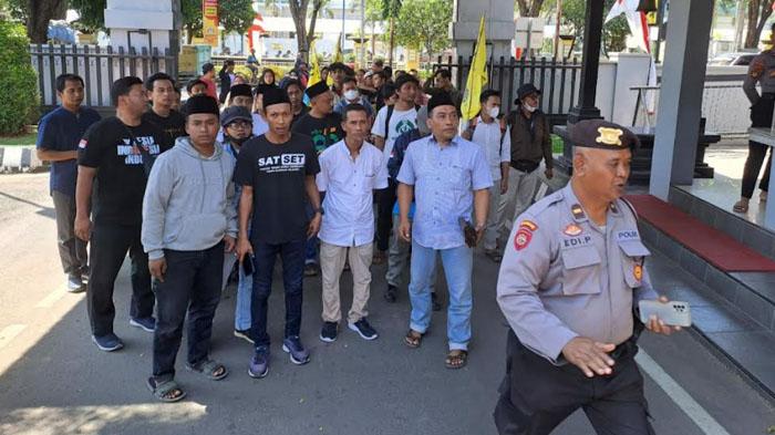 Buntut Demo Mahasiswa Berunjung Bentrok, IKA PMII Tuban Minta Polisi Tanggung Jawab Atas Kekerasan