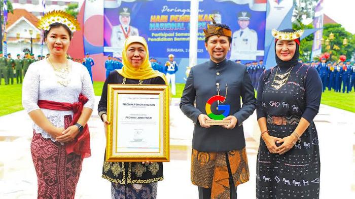 PENGHARGAAN-Country-Lead-Google-For-Education-Indonesia-Olivia-Husli-Basrin.jpg