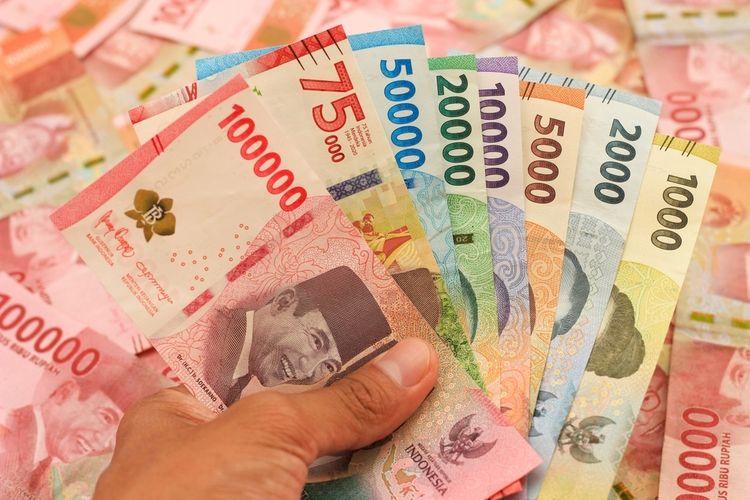 PERKIRAAN-UMK-Surabaya-2024-Bakal-Naik-7-Persen-Nilai-Resmi-Ditetapkan-21-November-2023-Mendatang.jpg