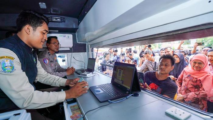 Resmikan Gedung Samsat Bangkalan, Khofifah: Penguatan Layanan Publik dan Digitalisasi Nasional