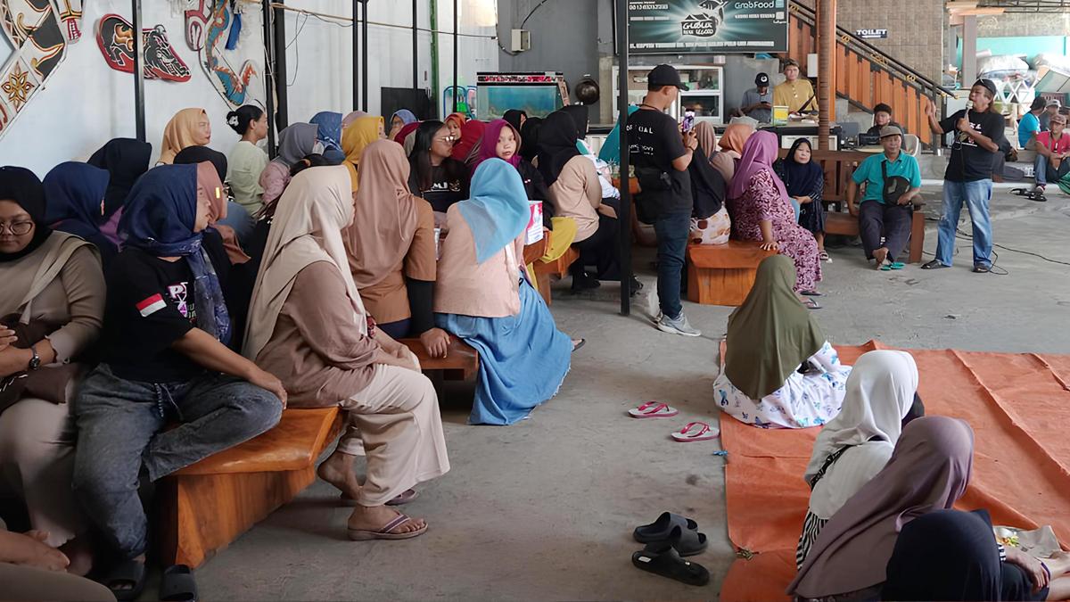 PKL Jombang Keluhkan Wacana Sewa Lapak di Tahun 2026, Ancam Kembali Berjualan di Alun-alun