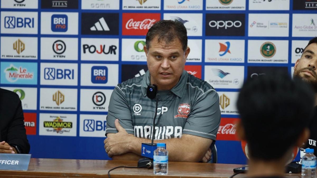 Madura United vs Semen Padang : Carlos Parreira Optimis Akhiri Puasa Kemenangan di Pamekasan