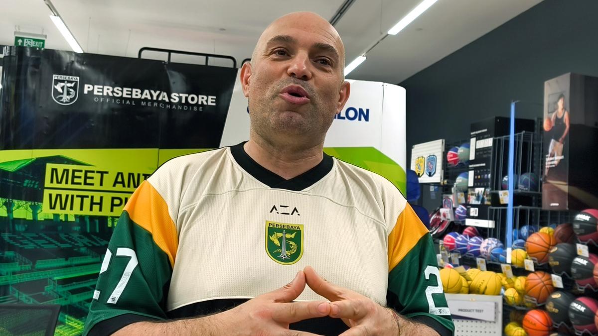 Pelatih-baru-Persebaya-Bernardo-Tavares-01-812026.jpg