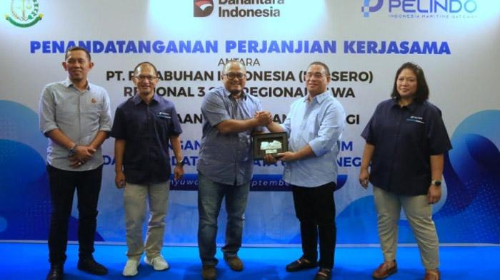 Pelindo-di-wilayah-Pelabuhan-Tanjung-Wangi-Banyuwangi.jpg