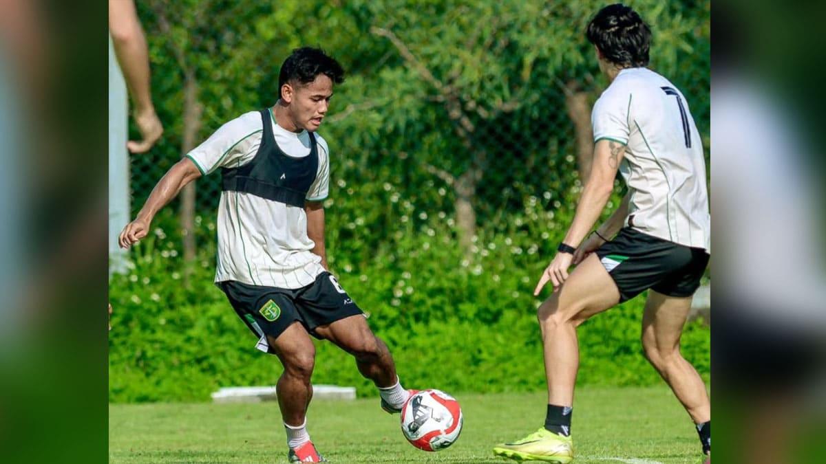 Pemain-Persebaya-menjalani-latihan-tim-3132026.jpg