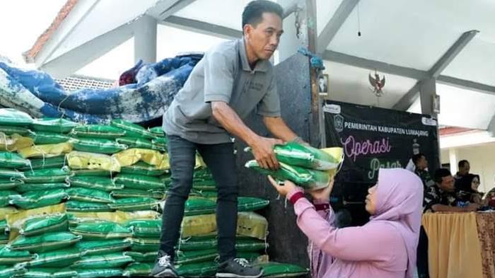 Pemkab-Lumajang-menilai-ketersediaan-beras.jpg