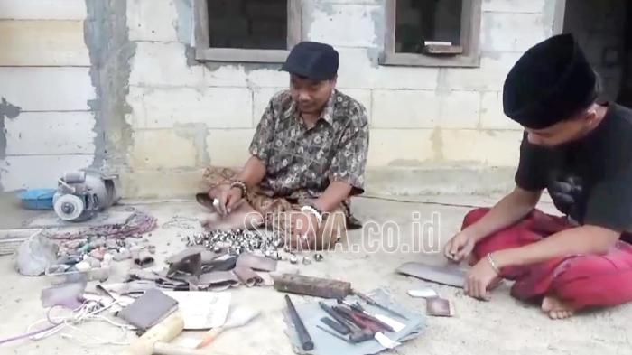 Tanpa Beasiswa KIP di UTM, Perajin Batu Akik di Bangkalan Bertekad Kuliahkan Anaknya Hingga S2