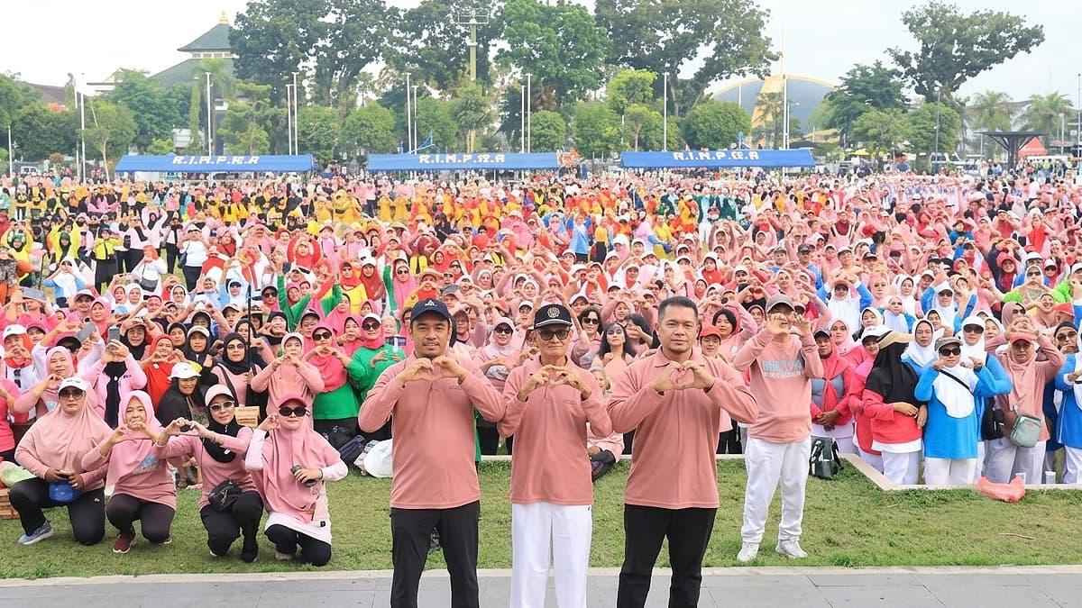Peringatan-Hari-Lanjut-Usia-Nasional-di-Alun-Alun-Jember-Jatim.jpg