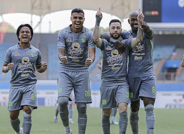 Siaran Gratis TV Indosiar! Jadwal Liga 1 Persebaya vs PSIS Semarang Jam 15.00 WIB