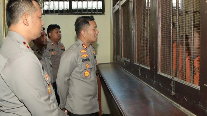 Polres Nganjuk Cek Rutan di Markas, Pastikan Tak Ada Barang Berbahaya