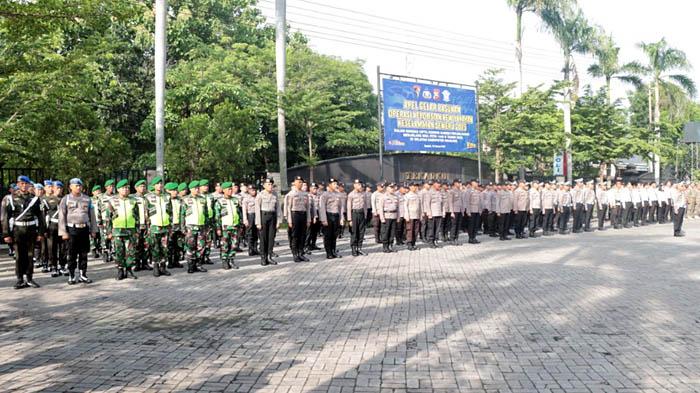 Polres-Nganjuk-menggelar-Apel-Gelar-Pasukan-Operasi-Keselamatan-Semeru-2025.jpg