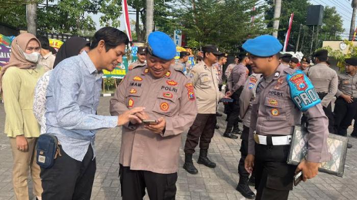 Polres-Nganjuk-menggelar-razia-aplikasi-judi-online.jpg