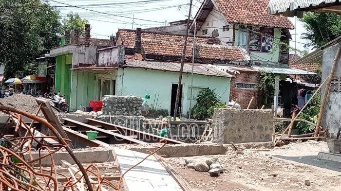 Warga Keluhkan Rehabilitasi Jembatan Rejoso Peterongan Jombang, Ini Sebabnya