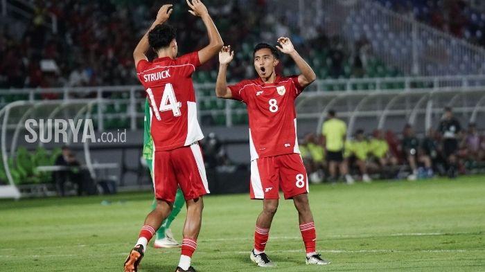 Rafael-Struick-merayakan-kemenangan-Indonesia-melawan-Makau-u-23.jpg