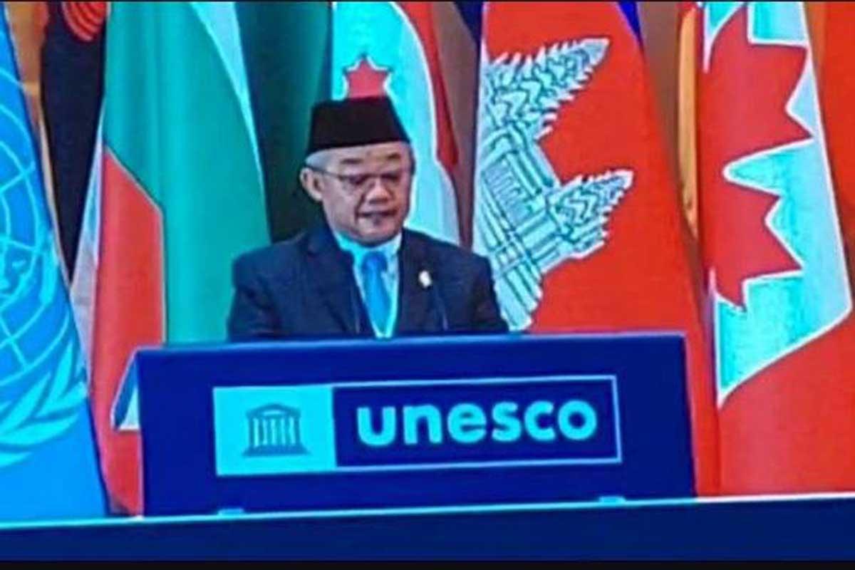 Rekam-Jejak-Abdul-Muti-yang-Cetak-Sejarah-Baru-Pidato-Pakai-Bahasa-Indonesia-di-Sidang-UNESCO.jpg