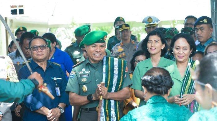 Rekam Jejak Brigjen TNI Joao Xavier yang Bantu Joni Bocah Pemanjat Tiang Bendera agar Lolos Tes TNI