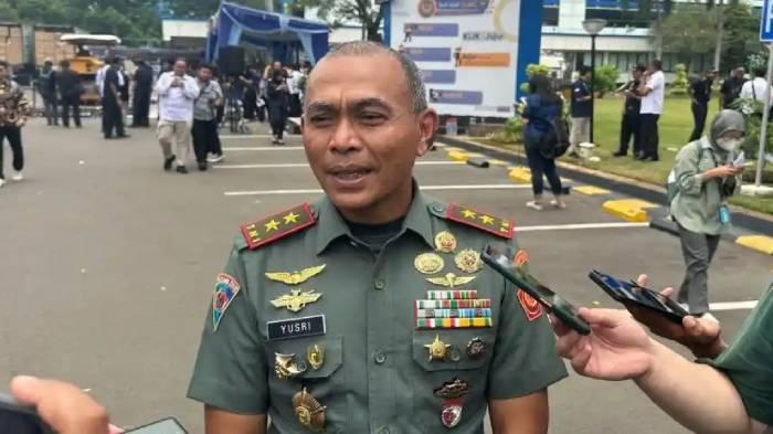 Rekam-Jejak-Danpuspom-TNI-yang-Keluar-Lewat-Pintu-Belakang-Usai-Beri-Keterangan-Kasus-Andrie-Yunus.jpg