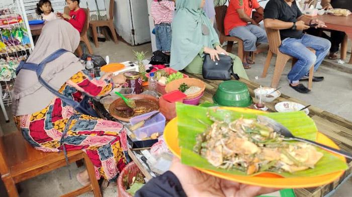 Rujak-Bawean-di-Bukit-Putri-Cempo-Desa-Giri.jpg