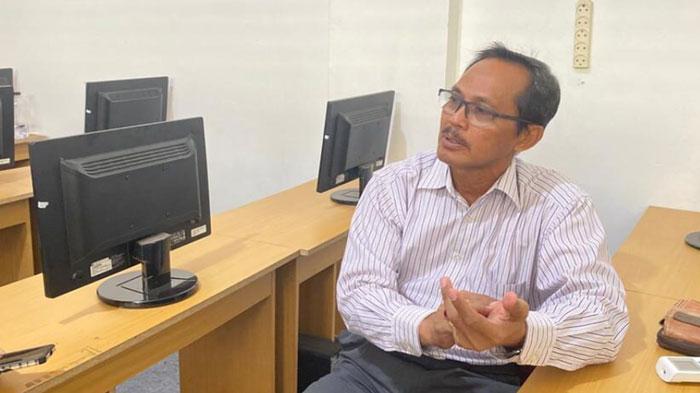 SOSOK Ilham, Mantan Petugas Pom Bensin yang Kini Jadi Guru Besar Universitas Jambi, Orangtuanya Tani