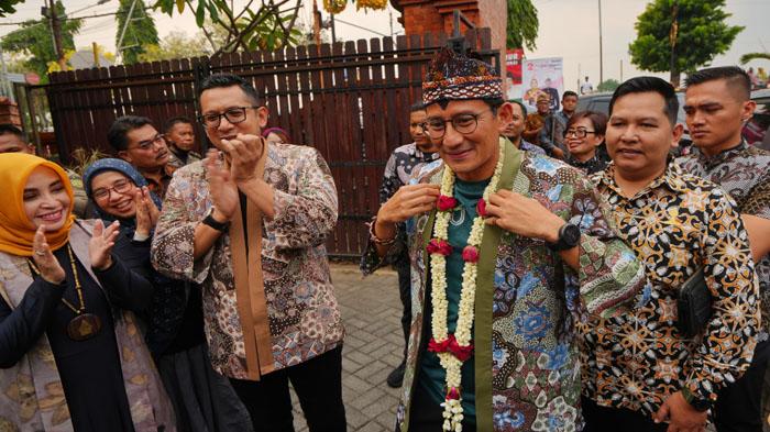 Sandiaga-tinjau-Kota-Mojokerto.jpg