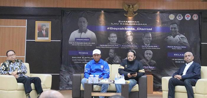 Sarasehan-Ilmu-Keolahragaan-Sepakbola-Damai-di-Unesa.jpg