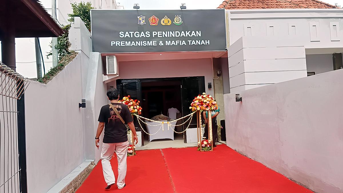Satgas-Penindakan-Premanisme-dan-Mafia-Tanah-di-Surabaya-Jatim.jpg