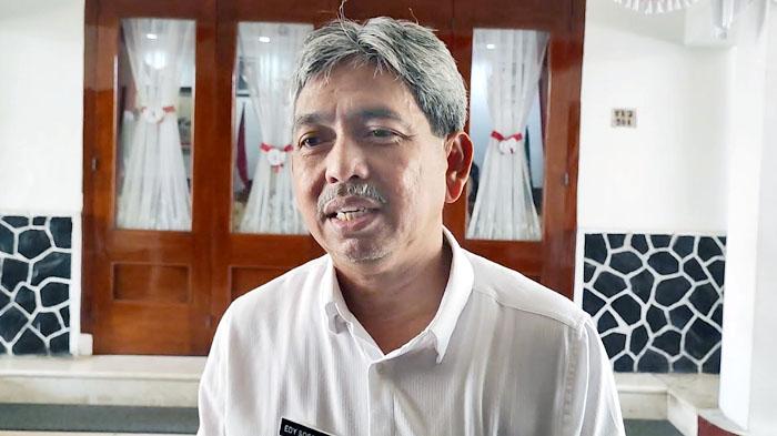 Sekda-Kabupaten-Trenggalek-Edy-Soepriyanto-652025.jpg