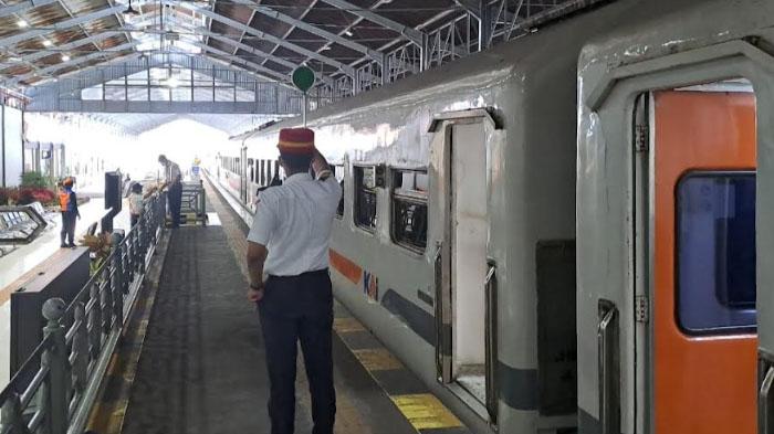 Banjir Semarang Surut, Perjalanan KA di Daop 8 Surabaya Mulai Berangsur Normal