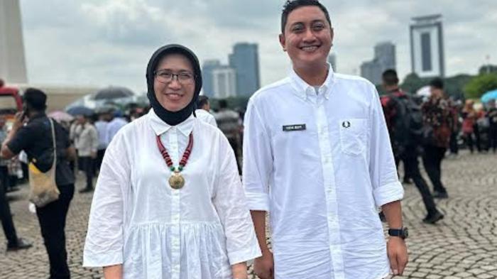 Sesaat-lagi-mereka-akan-menjadi-bupati-dan-wakil-bupati-Lumajang.jpg