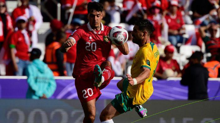 Shayne-Pattynama-saat-tampil-di-laga-Timnas-Indonesia-vs-Australia.jpg