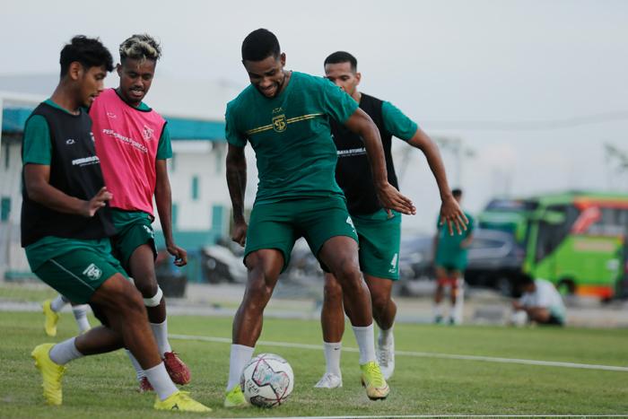 Jadwal PSM vs Persebaya Surabaya Liga 1 2022 - Bajul Ijo Butuh Ketajaman Silvio Junior