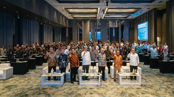 Sosialisasi-Peraturan-Presiden-No-113-tahun-2022-di-Surabaya.jpg