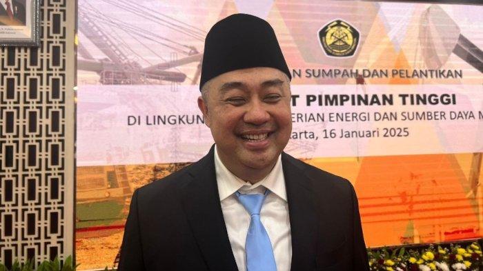 Sosok-Achmad-Muchtasyar-yang-Dinonaktifkan-Menteri-Bahlil-Usai-Kejagung-Geledah-Kantor-Ditjen-Migas.jpg