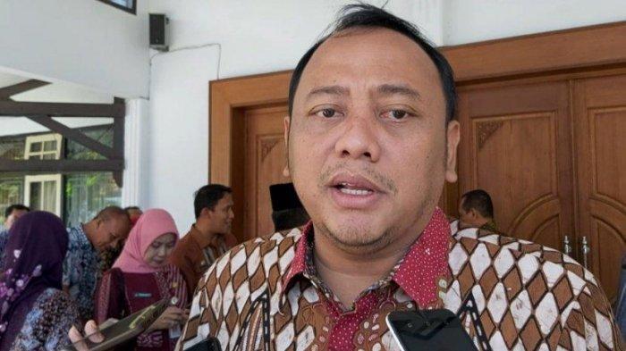 Sosok-Dedy-Yon-Supriyono-yang-Dilaporkan-ke-Bareskrim-padahal-Baru-Jadi-Wali-Kota-Tegal-Terpilih.jpg