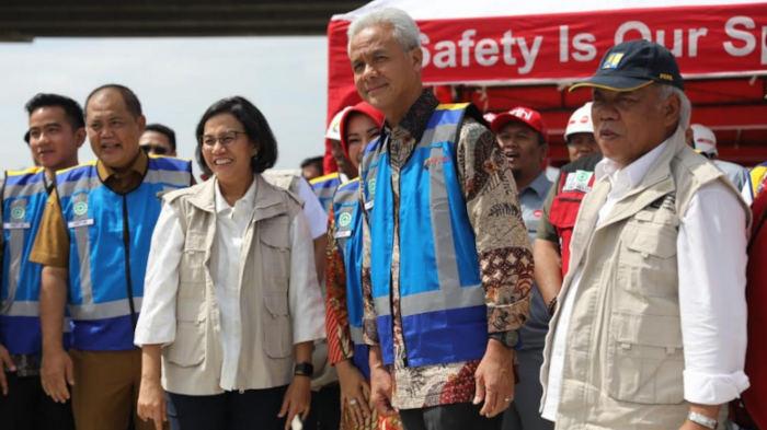 Sri-Mulyani-Indrawati-Ganjar-Pranowo-Basuki-Hadimuljono.jpg
