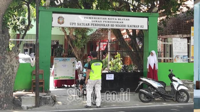 Suasana-siswa-sd-di-Kepanjenkidul-Kota-Blitar-Selasa-29102024.jpg