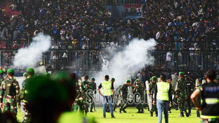 UPDATE Korban Tewas Tragedi Kanjuruhan Bertambah, Sosok Penjaga Pintu Stadion dan Temuan TGIPF