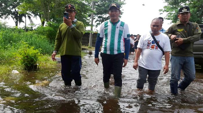Plt Bupati Sidoarjo Subandi Sidak ke Sejumlah Lokasi Banjir, Pertimbangkan Pembangunan Embung