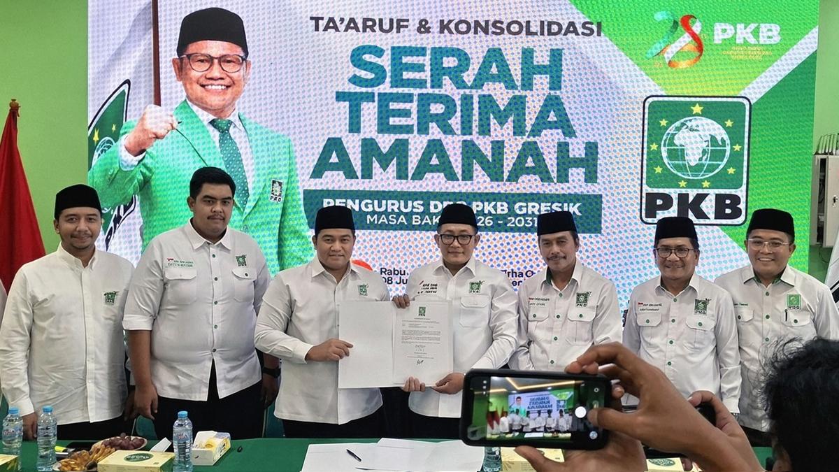Syahrul Munir Resmi Pimpin PKB Gresik dan Percepat Konsolidasi di 18 Kecamatan - Surya.co.id