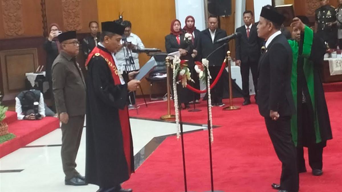 BREAKING NEWS Kader Loyal PDIP Syaifuddin Zuhri Resmi Pimpin DPRD Surabaya