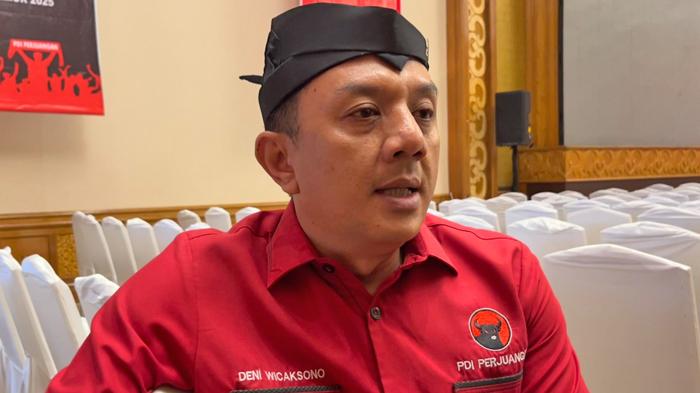 TATA-KELOLA-PILKADA-Sekretaris-DPD-PDI-Perjuangan-Jatim-Deni-Wicaksono-s.jpg