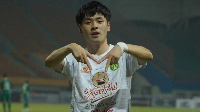 Bagai Mengejar Bayangan Sendiri, Taisei Marukawa Tak Mampu Lampaui Performanya di Persebaya Surabaya