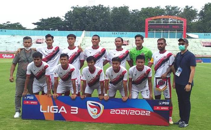 Tim-Putra-Delta-Sidoarjo-PDS-sebelum-bertanding-di-Liga-3-putaran-nasional.jpg