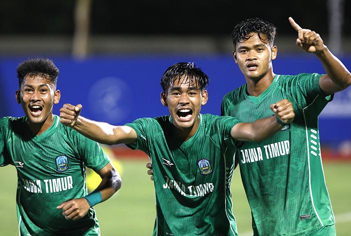 Hasil PON XXI Aceh-Sumut 2024 - Sepak Bola Jatim Menang 2-1 Atas Papua Pegunungan di Aceh