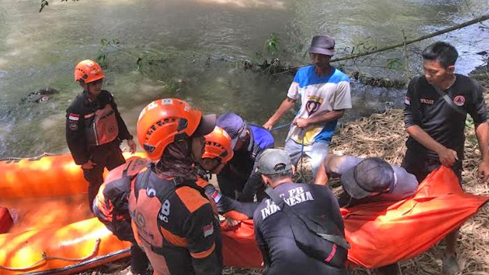 Tio-Andreas-Supit-14-tewas-tenggelam-di-aliran-Sungai-Bondoyudo.jpg