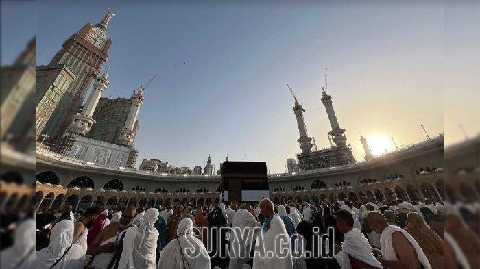 30 Jemaah Jatim Tetap Berangkat Umroh di Tengah Konflik Perang Iran, Israel dan Amerika Serikat