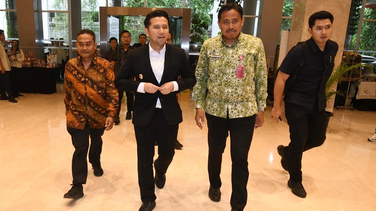 Wagub Jatim Emil Dardak Beri Tips KDKMP Atasi Pembiayaan di Talkshow HUT Ke-36 Harian Surya
