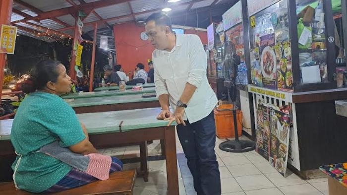 WK Komisi B DPRD Surabaya Anas Karno Harap Penempelan Stiker BBPOM dan Halal Bisa Hidupkan SWK