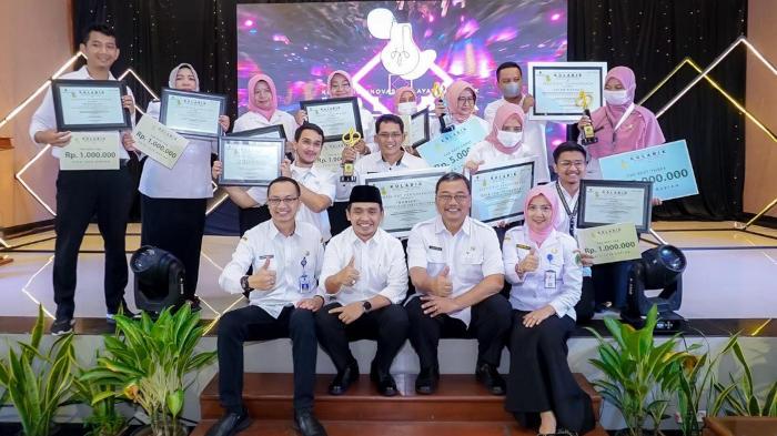 Wakil-Wali-Kota-Pasuruan-Mas-Adi-bersama-peserta-Kolabik-2022.jpg